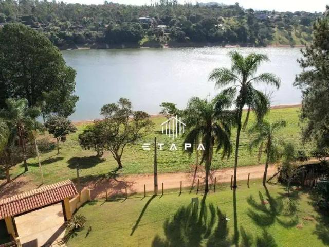 Casa / Sobrado em Condomínio para Venda em Piracaia/SP Parque Náutico Jaguari 4 Quartos