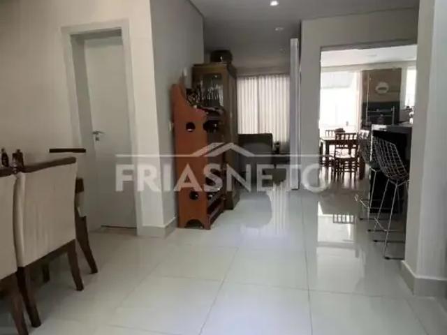 Casa / Sobrado em Condomínio para Venda em Piracicaba/SP Água Seca 3 Quartos