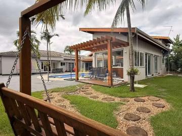 Casa / Sobrado em Condomínio para Venda em Piracicaba/SP Campestre 4 Quartos