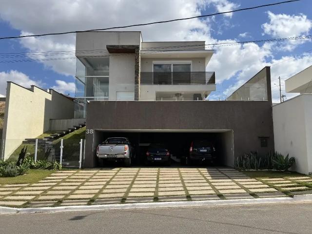 Casa / Sobrado em Condomínio para Venda em Poços de Caldas/MG Centreville 4 Quartos