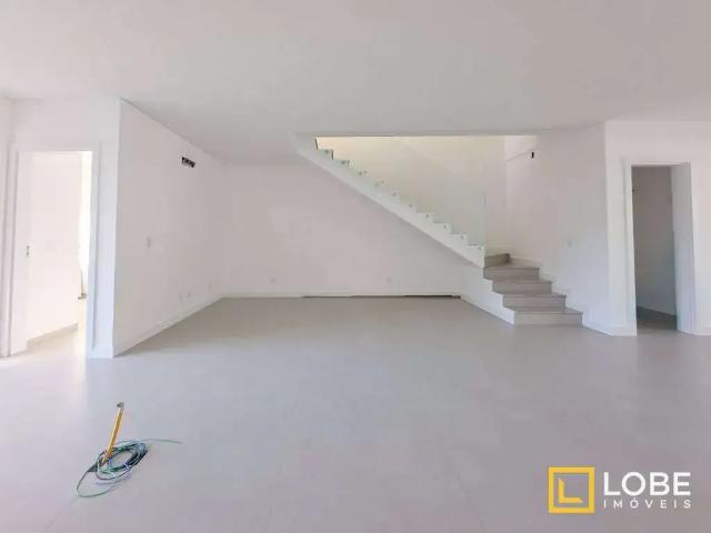 Casa / Sobrado em Condomínio para Venda em Pomerode/SC Centro 3 Quartos