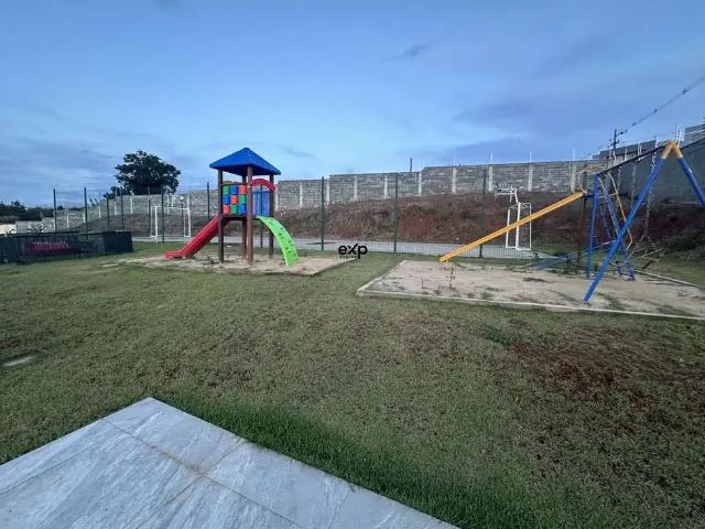 Casa / Sobrado em Condomínio para Venda em Ponta Grossa/PR Neves 3 Quartos