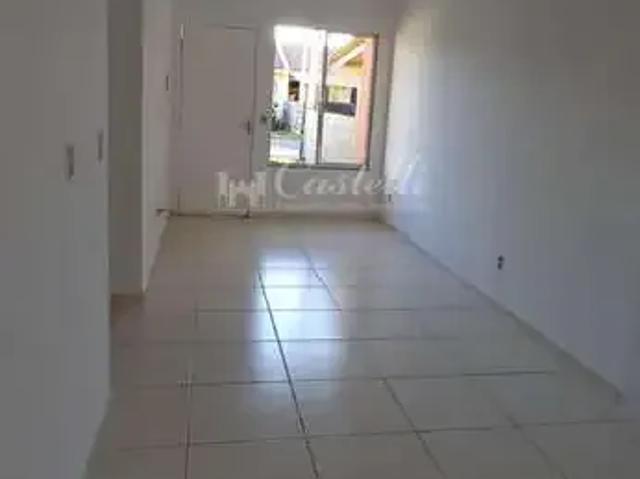 Casa / Sobrado em Condomínio para Venda em Ponta Grossa/PR Chapada 2 Quartos
