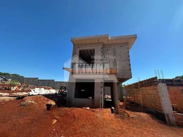 Casa / Sobrado em Condomínio para Venda em Ponta Grossa/PR Colônia Dona LuÍza 3 Quartos