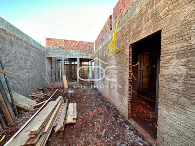 Casa / Sobrado em Condomínio para Venda em Ponta Grossa/PR Contorno