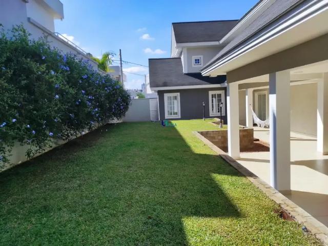 Casa / Sobrado em Condomínio para Venda em Ponta Grossa/PR Estrela 4 Quartos