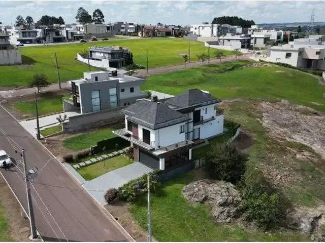 Casa / Sobrado em Condomínio para Venda em Ponta Grossa/PR Jardim Carvalho