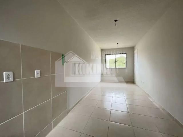 Casa / Sobrado em Condomínio para Venda em Ponta Grossa/PR Uvaranas 2 Quartos
