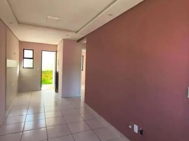 Casa / Sobrado em Condomínio para Venda em Ponta Grossa/PR Uvaranas 2 Quartos