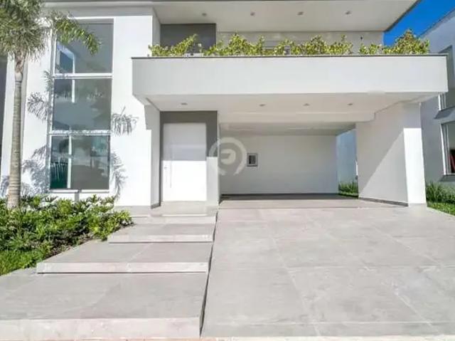 Casa / Sobrado em Condomínio para Venda em Portão/RS Centro 4 Quartos