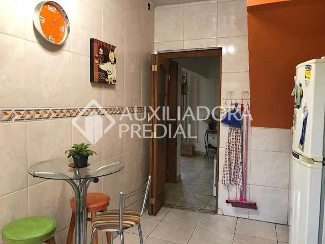 Casa / Sobrado em Condomínio para Venda em Porto Alegre/RS Medianeira 3 Quartos