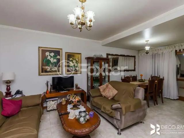 Casa / Sobrado em Condomínio para Venda em Porto Alegre/RS Medianeira 4 Quartos