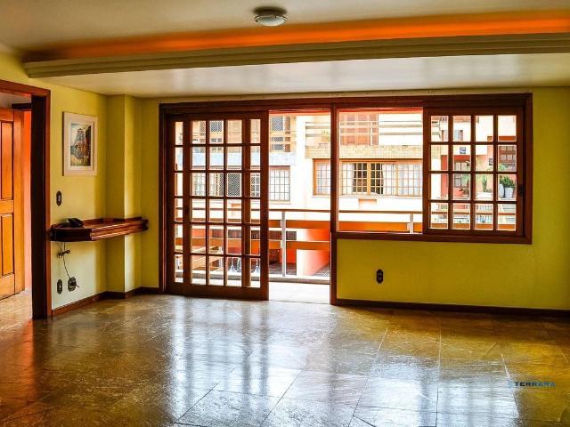 Casa / Sobrado em Condomínio para Venda em Porto Alegre/RS Menino Deus 3 Quartos