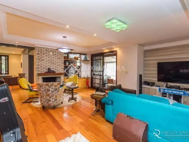 Casa / Sobrado em Condomínio para Venda em Porto Alegre/RS Nonoai 4 Quartos