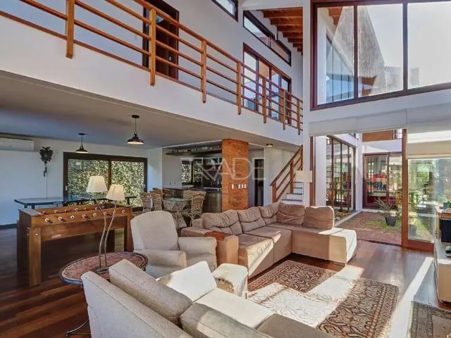 Casa / Sobrado em Condomínio para Venda em Porto Alegre/RS Belém Novo 4 Quartos