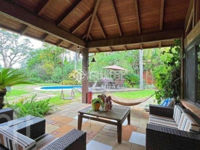 Casa / Sobrado em Condomínio para Venda em Porto Alegre/RS Belém Novo 6 Quartos