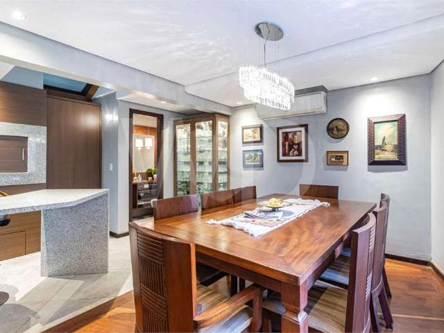 Casa / Sobrado em Condomínio para Venda em Porto Alegre/RS Boa Vista 4 Quartos