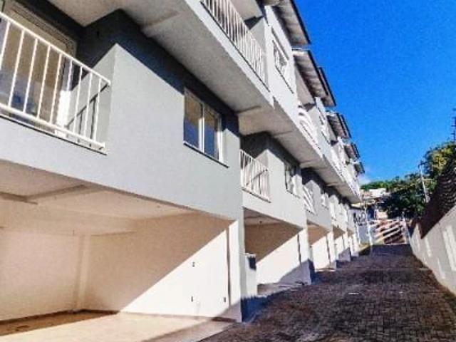 Casa / Sobrado em Condomínio para Venda em Porto Alegre/RS Camaquã 2 Quartos
