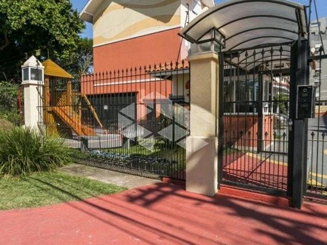 Casa / Sobrado em Condomínio para Venda em Porto Alegre/RS Camaquã 2 Quartos