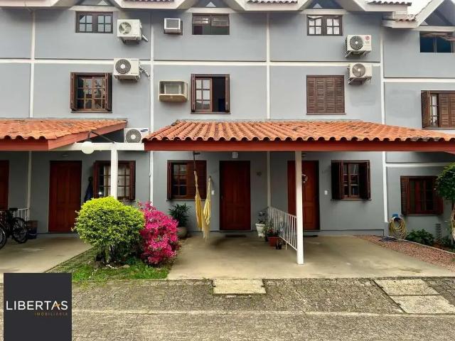 Casa / Sobrado em Condomínio para Venda em Porto Alegre/RS Camaquã 3 Quartos