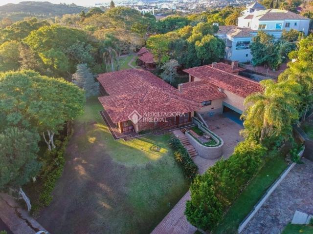 Casa / Sobrado em Condomínio para Venda em Porto Alegre/RS Cavalhada 5 Quartos
