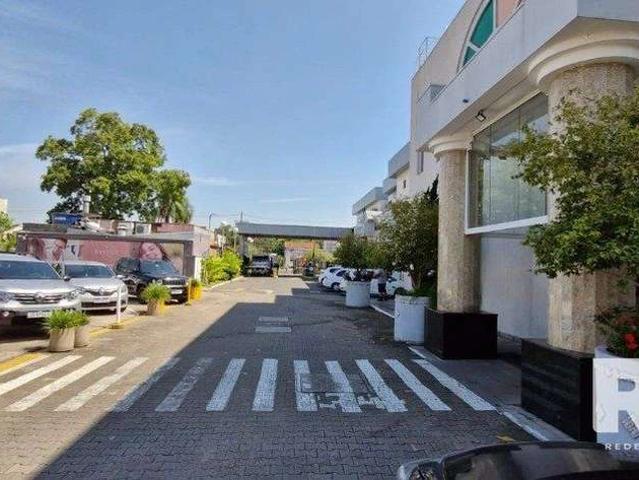Casa / Sobrado em Condomínio para Venda em Porto Alegre/RS Cavalhada 3 Quartos
