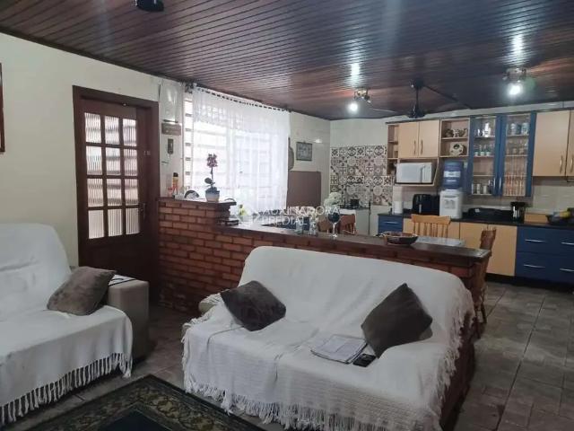 Casa / Sobrado em Condomínio para Venda em Porto Alegre/RS Cavalhada 3 Quartos