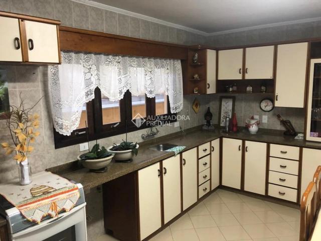 Casa / Sobrado em Condomínio para Venda em Porto Alegre/RS Cavalhada 3 Quartos
