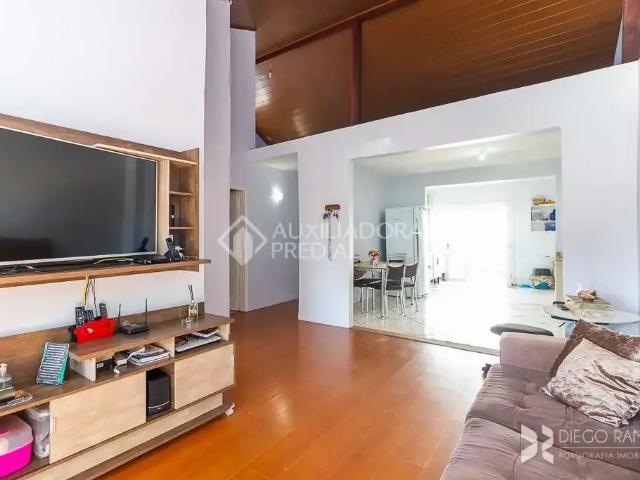 Casa / Sobrado em Condomínio para Venda em Porto Alegre/RS Cavalhada 3 Quartos