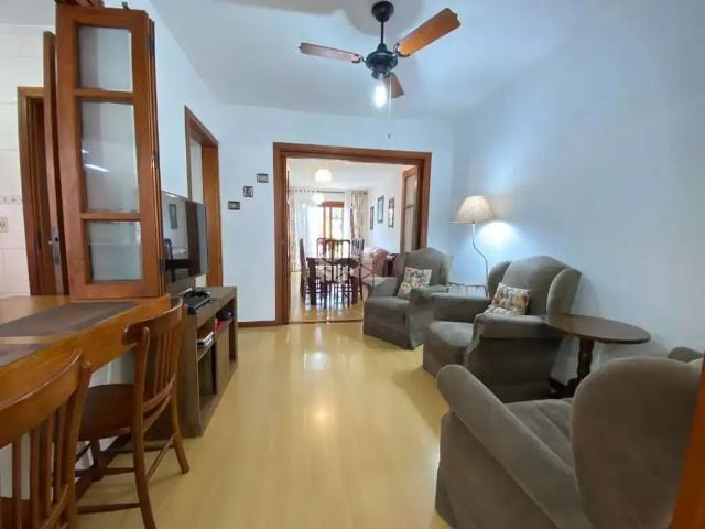 Casa / Sobrado em Condomínio para Venda em Porto Alegre/RS Cavalhada 3 Quartos