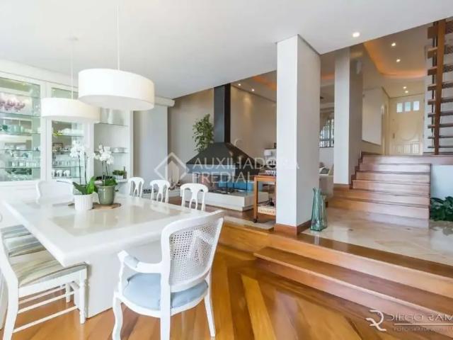 Casa / Sobrado em Condomínio para Venda em Porto Alegre/RS Chácara das Pedras 5 Quartos