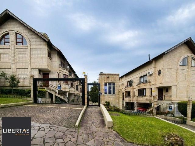 Casa / Sobrado em Condomínio para Venda em Porto Alegre/RS Cristal 3 Quartos