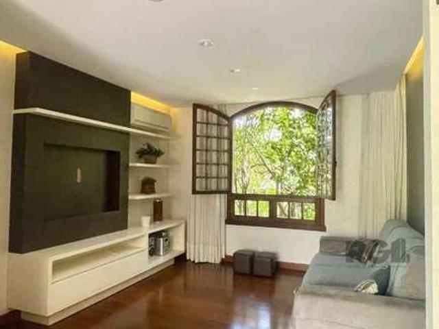 Casa / Sobrado em Condomínio para Venda em Porto Alegre/RS Cristal 3 Quartos