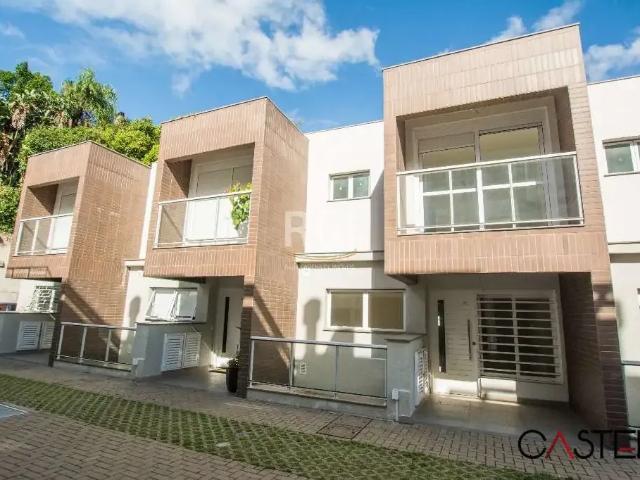 Casa / Sobrado em Condomínio para Venda em Porto Alegre/RS Cristal 3 Quartos