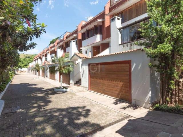 Casa / Sobrado em Condomínio para Venda em Porto Alegre/RS Cristal 5 Quartos