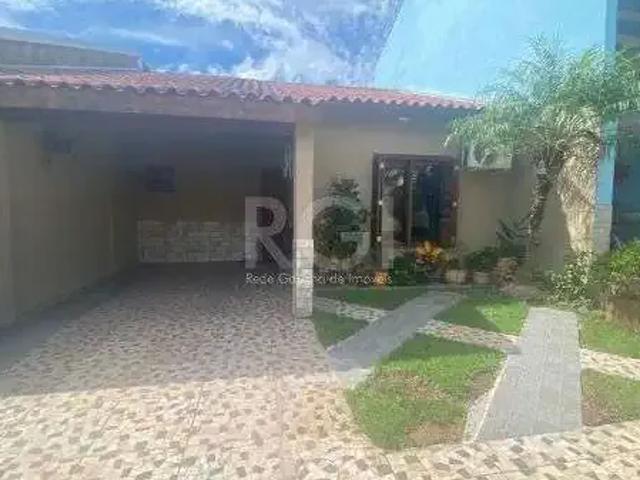 Casa / Sobrado em Condomínio para Venda em Porto Alegre/RS Guarujá 2 Quartos