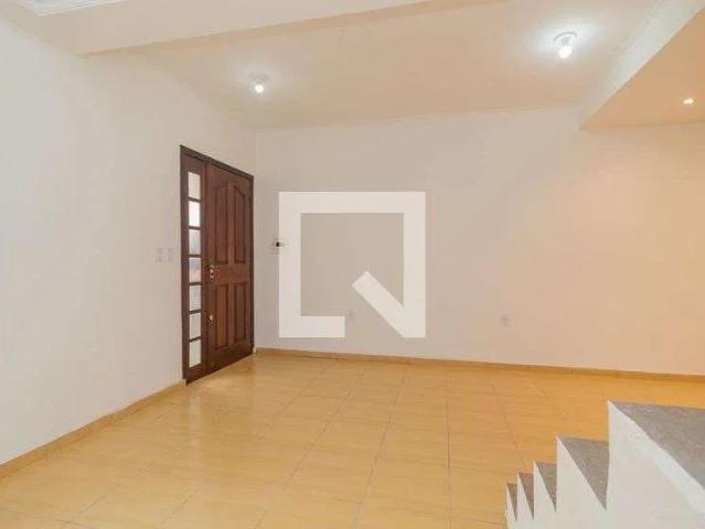 Casa / Sobrado em Condomínio para Venda em Porto Alegre/RS Guarujá 2 Quartos