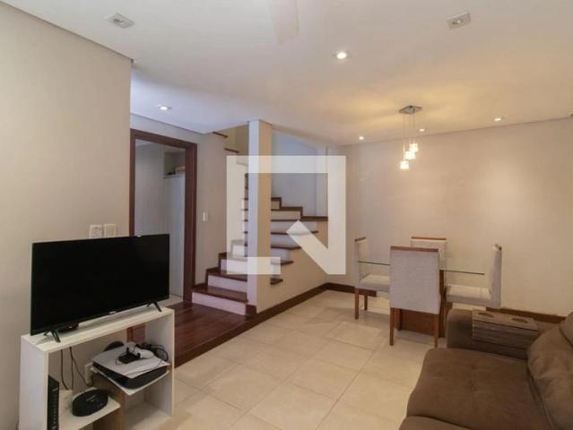 Casa / Sobrado em Condomínio para Venda em Porto Alegre/RS Glória 3 Quartos