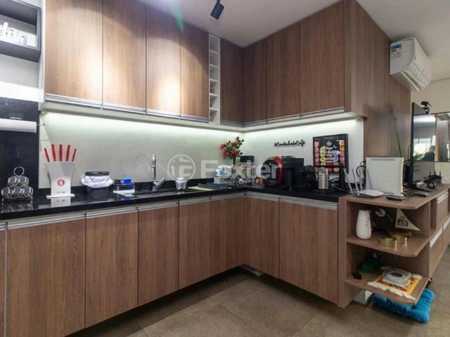 Casa / Sobrado em Condomínio para Venda em Porto Alegre/RS Glória 3 Quartos