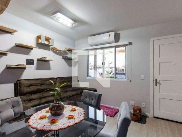 Casa / Sobrado em Condomínio para Venda em Porto Alegre/RS Humaitá 3 Quartos