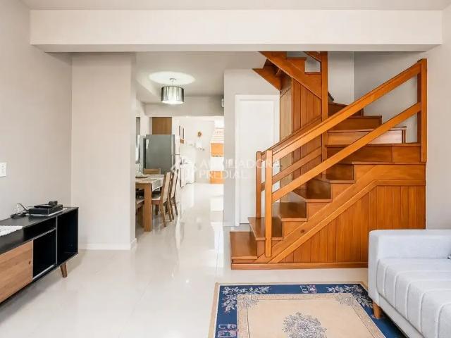 Casa / Sobrado em Condomínio para Venda em Porto Alegre/RS Humaitá 3 Quartos