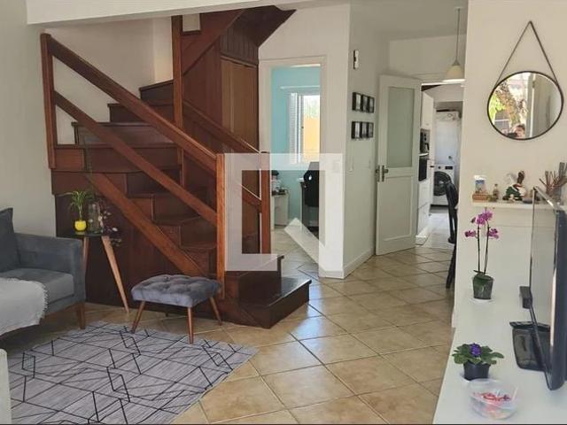 Casa / Sobrado em Condomínio para Venda em Porto Alegre/RS Humaitá 3 Quartos