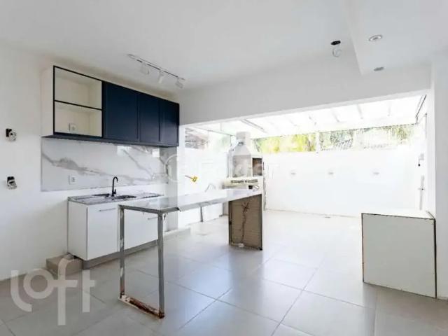 Casa / Sobrado em Condomínio para Venda em Porto Alegre/RS Humaitá 3 Quartos