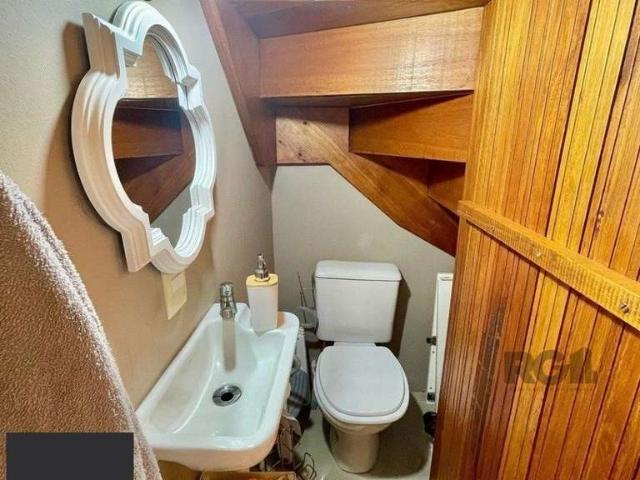 Casa / Sobrado em Condomínio para Venda em Porto Alegre/RS Humaitá 2 Quartos
