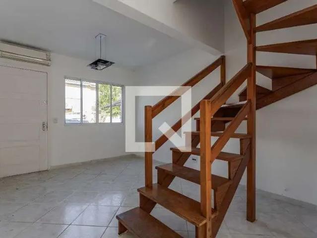 Casa / Sobrado em Condomínio para Venda em Porto Alegre/RS Humaitá 2 Quartos