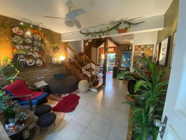 Casa / Sobrado em Condomínio para Venda em Porto Alegre/RS Humaitá 2 Quartos