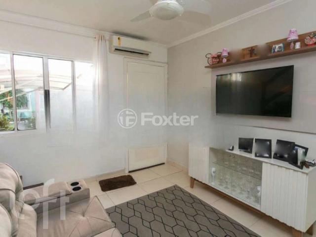 Casa / Sobrado em Condomínio para Venda em Porto Alegre/RS Humaitá 2 Quartos
