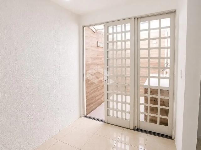 Casa / Sobrado em Condomínio para Venda em Porto Alegre/RS Humaitá 4 Quartos
