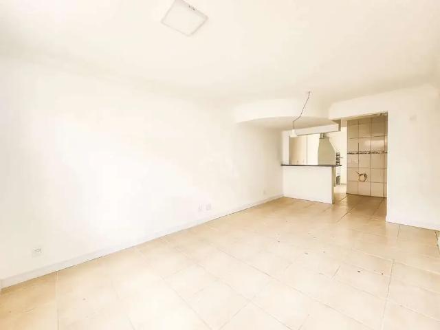 Casa / Sobrado em Condomínio para Venda em Porto Alegre/RS Humaitá 4 Quartos