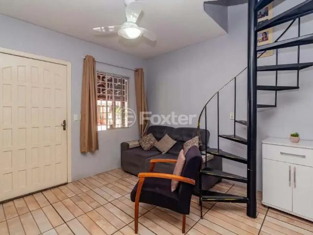 Casa / Sobrado em Condomínio para Venda em Porto Alegre/RS Hípica 2 Quartos